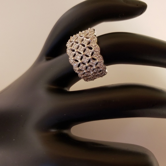 Vintage 1990s Diamonique CZ Band Ring - Picture 5 of 5